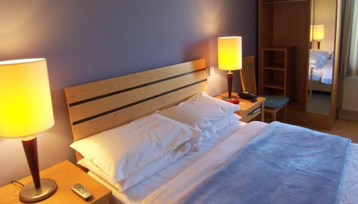Pier Head Hotel Spa & Leisure Маллахмор Экстерьер фото